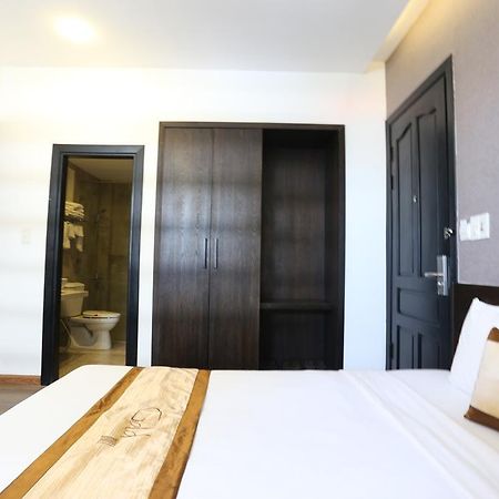 Peace Town Hotel Da Nang Exterior photo